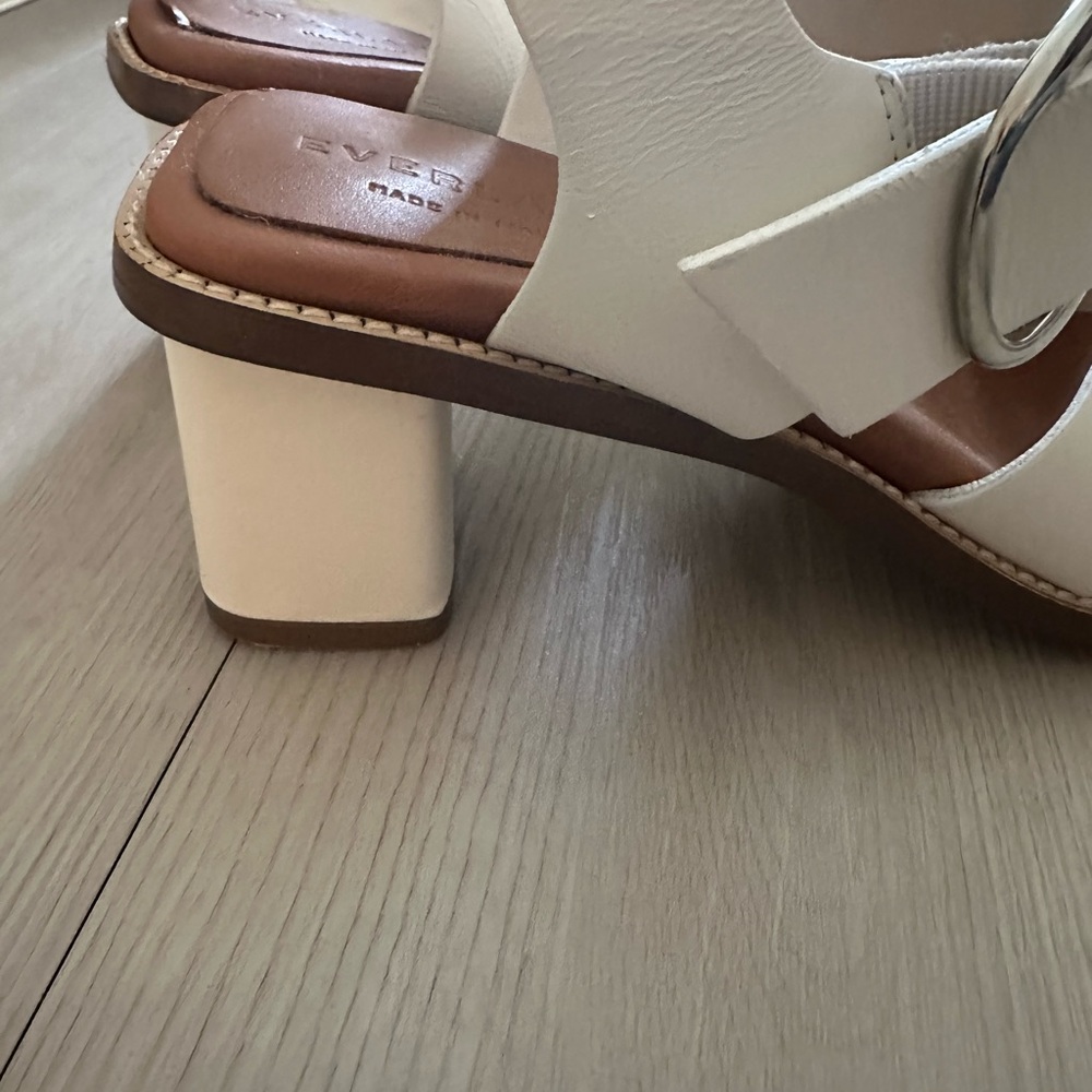 Everlane White Leather Sandals - Picture 3 of 3
